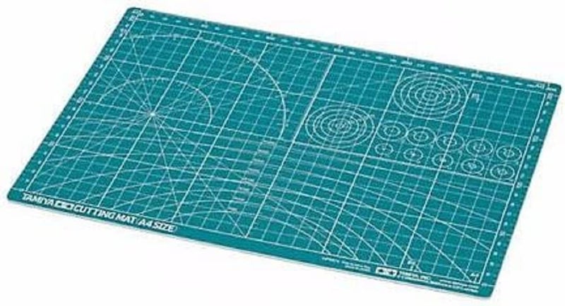 TAMIYA 74118-000 300074118 Cutting Mat DIN A4 Green - Image 1