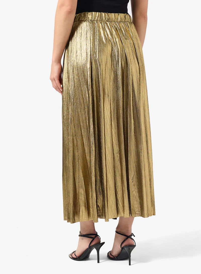 ONLY  Onlsikka Foil Plisse Skirt for Women | Best Price UAE