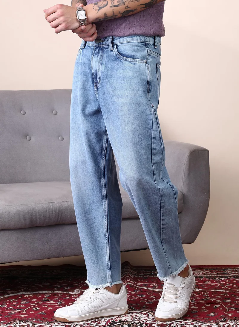 Campus Sutra  Campus Sutra Men's Light Blue Unhemmed Light-Wash Denim Jeans For Casual Wear | Mid-Rise | Straight Fit | Button Closure | Denim Jeans Crafted With Comfort Fit For Everyday Wear for Men | Best Price UAE