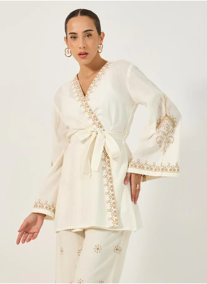 ستايلي Embroidered Long Sleeves Belted Kimono