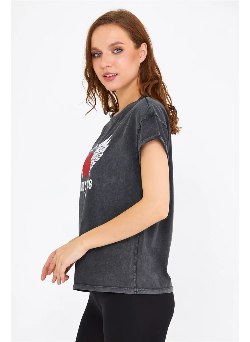 BRZ Collection Piece Dyed Women's T-Shirt