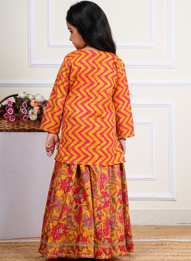 COTLAND FASHION Girls Printed Regular Gotta Patti Pure Cotton Straight Kurti with Skirt - Image 4