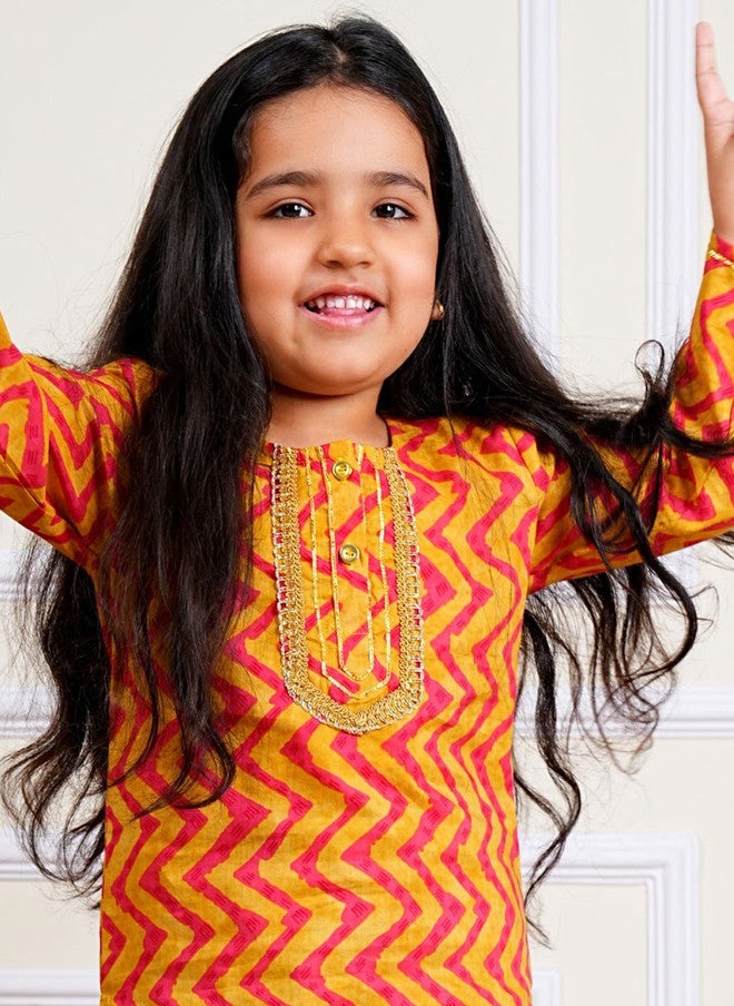 COTLAND FASHION Girls Printed Regular Gotta Patti Pure Cotton Straight Kurti with Skirt - Image 2