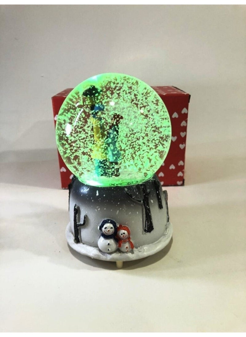 Knittingtr - Romantic Couple Sitting Under the Street Lamp Lighted Musical Snow Globe - Image 1
