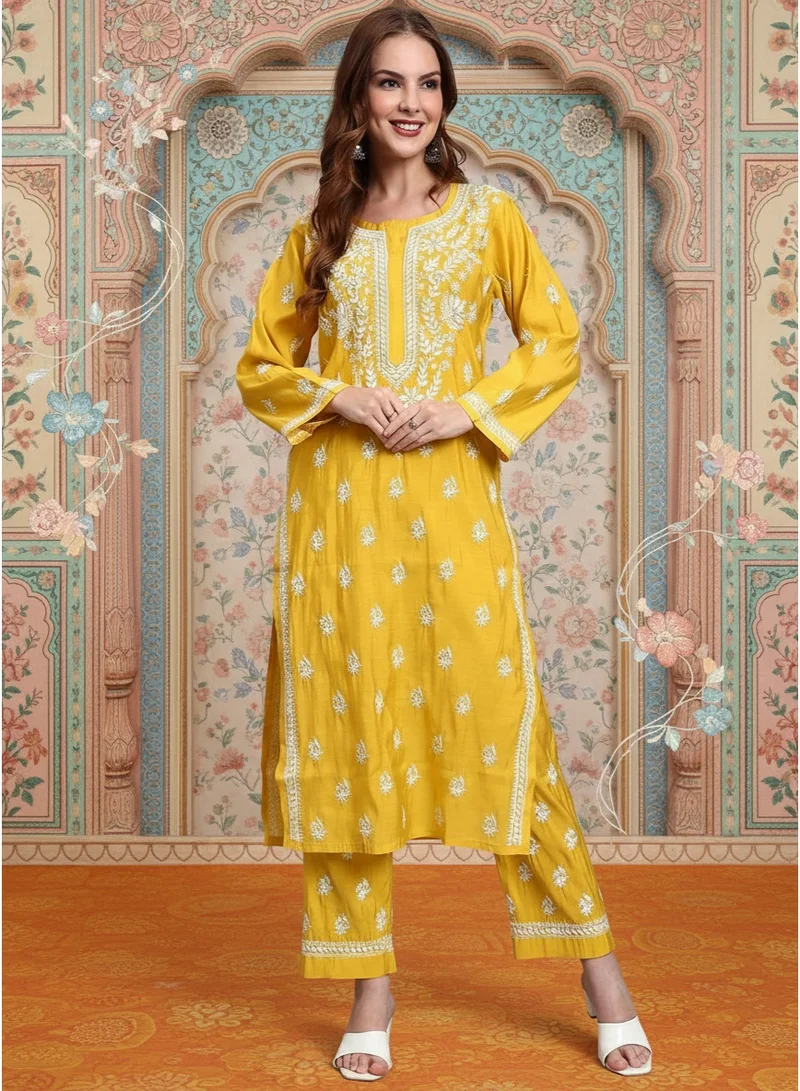 الايا طقم كورتا شانديري مطرز يدويًا بالتشيكانكاري