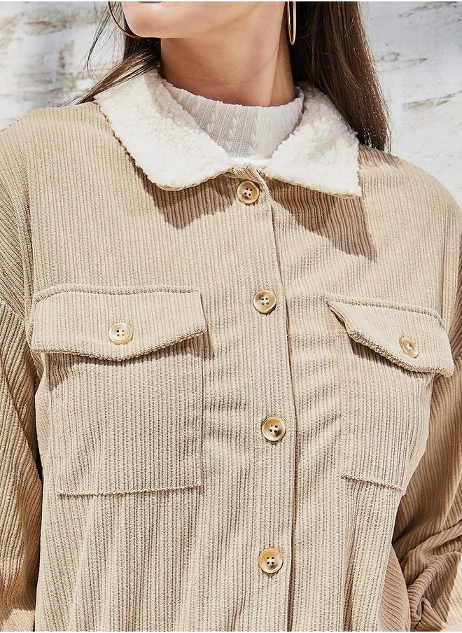 ستايلي Oversized Drop Shoulder Jacket with Sherpa Collar