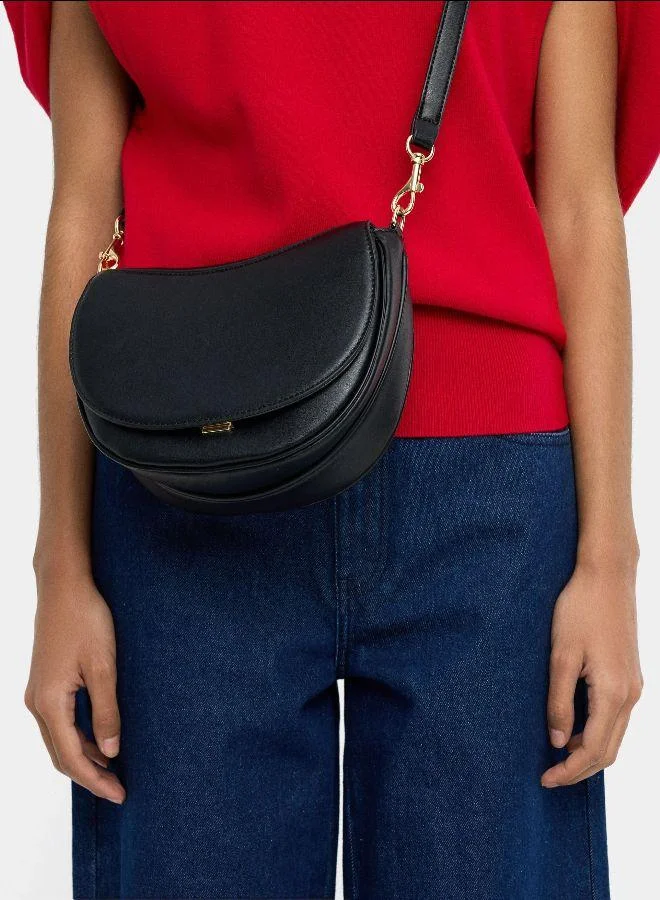 بارفوا حقيبة كروس بودي بيضاوية مع فتحة