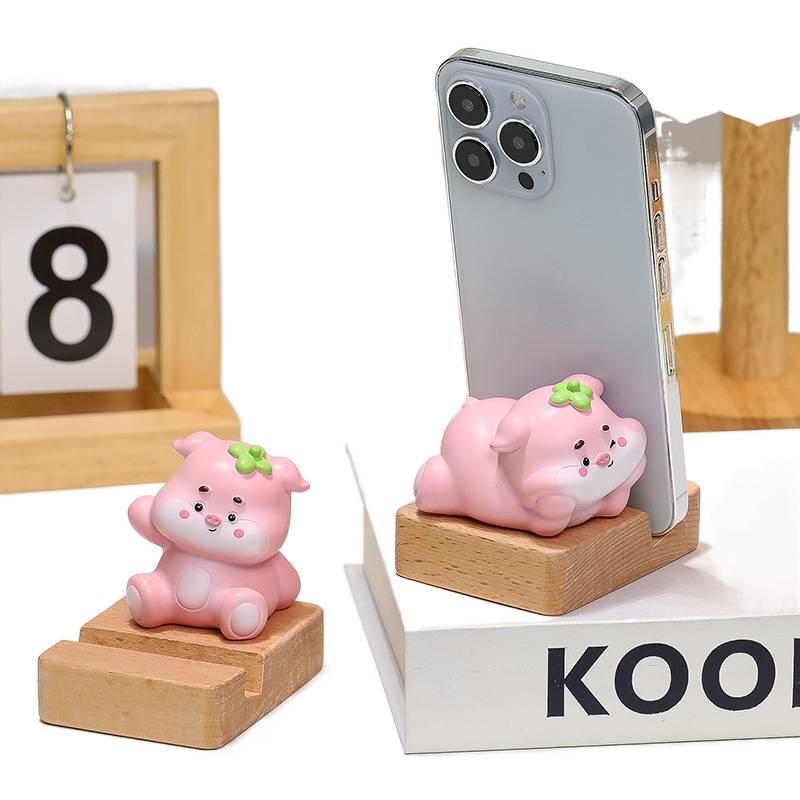 Phone Holder Cartoon Pig Desk Decoration in Black for Phone and Tablet Fit for Travel - Image 3