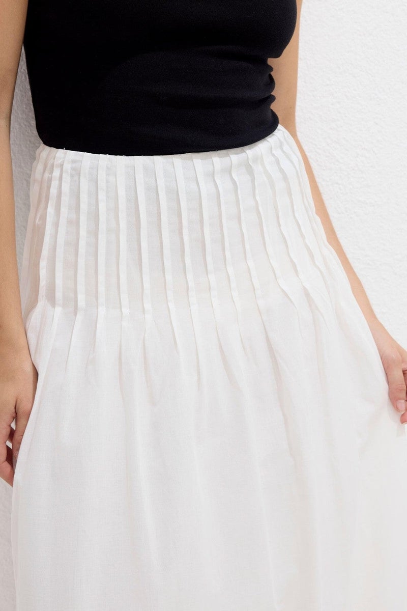 Manuka Ribbed Voile Skirt Ecru - Image 2
