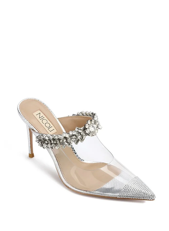 نيكولي فلوسي