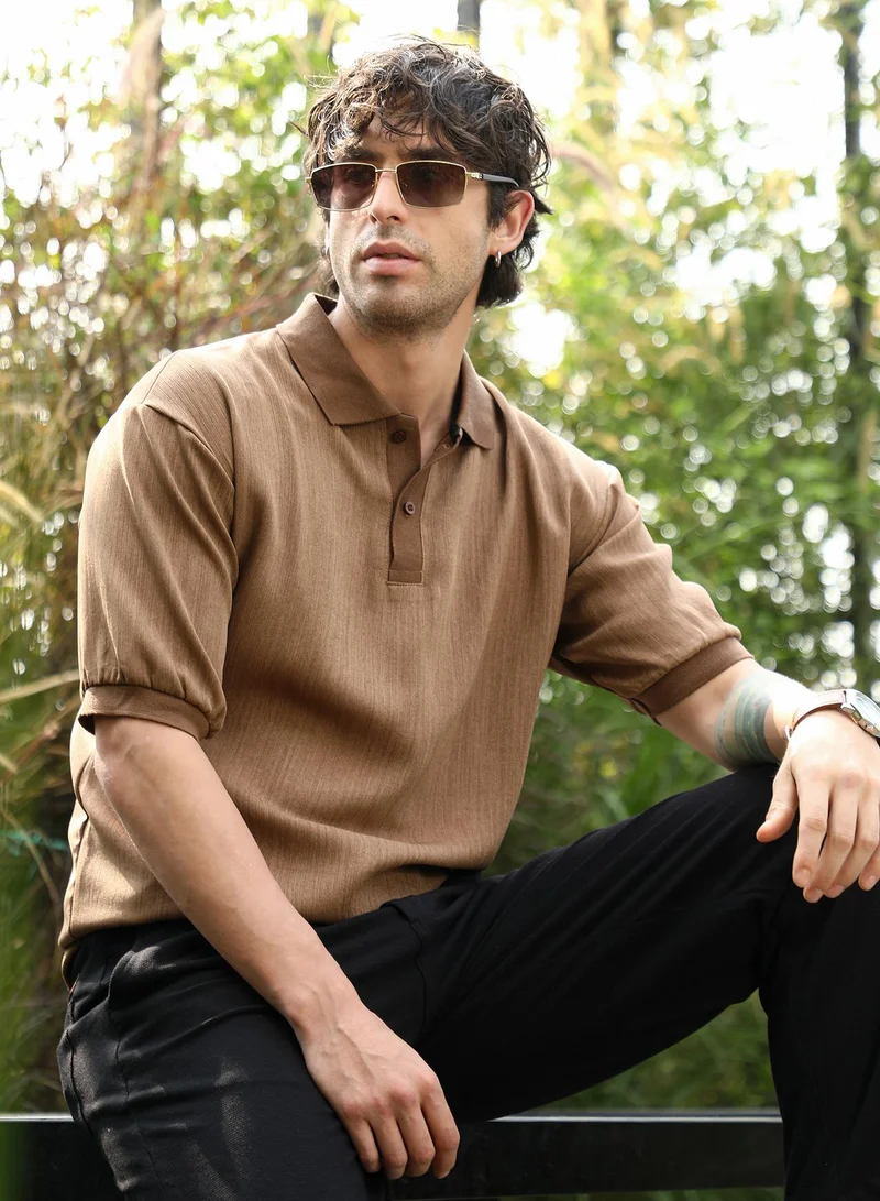 Campus Sutra Men's Ash Brown Textured-Knit Polo T-Shirt