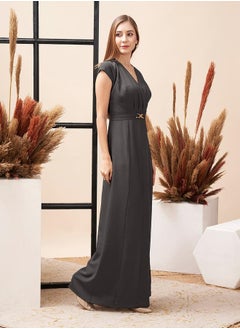 Grey colour maxi dress with V-neckline and center belt detail - pzsku/ZA6D30ADFC71E8EFD12D7Z/45/_/1740487980/b8821464-9fd2-4ae2-945b-35557596380a