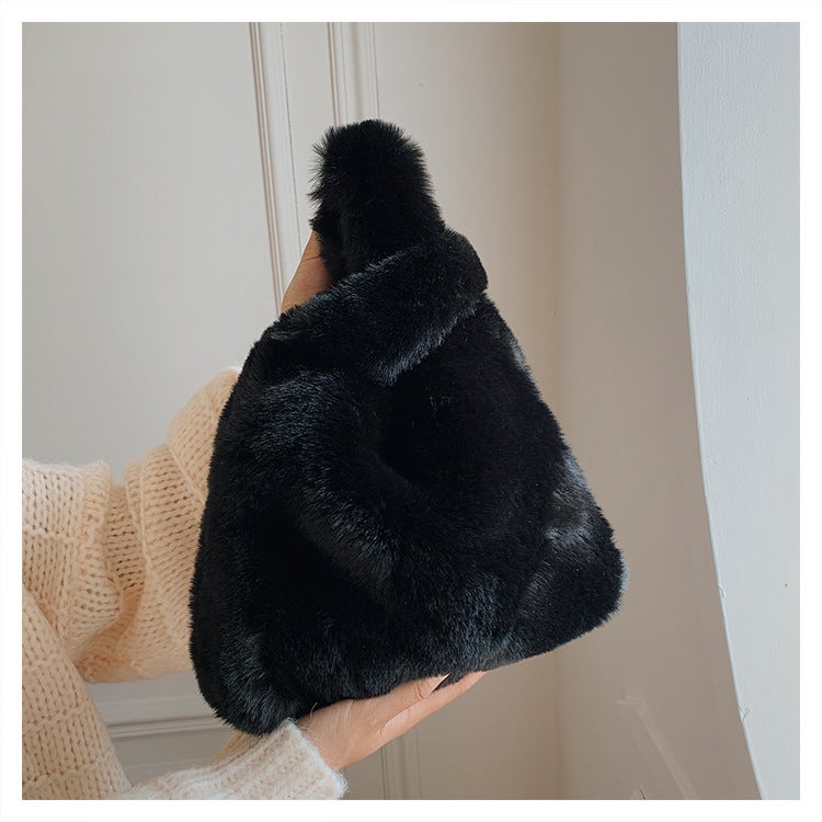 Plush Bag Women'S Bag 2023 New Fashion Simple Hand Bag Girl'S Texture Portable Furry Bag - Image 1