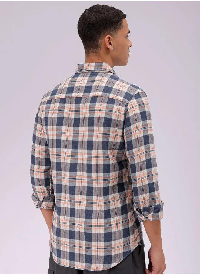 شركة المرآب الهندية Men Slim Fit Checkered Full Sleeves Cutaway Collar Casual Shirt