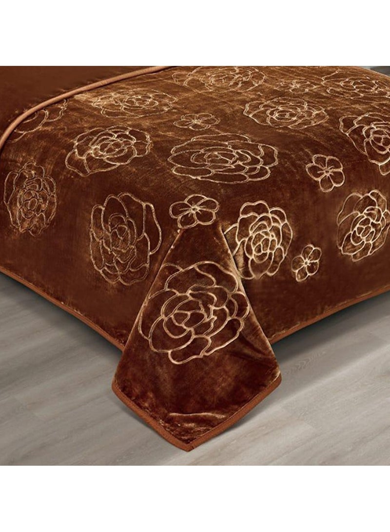 ART Two-Sided Blanket Weight 5 Kg Engraved Face Plain Face With A Super Soft Texture King Size 200x240 Cm Brown - Image 3