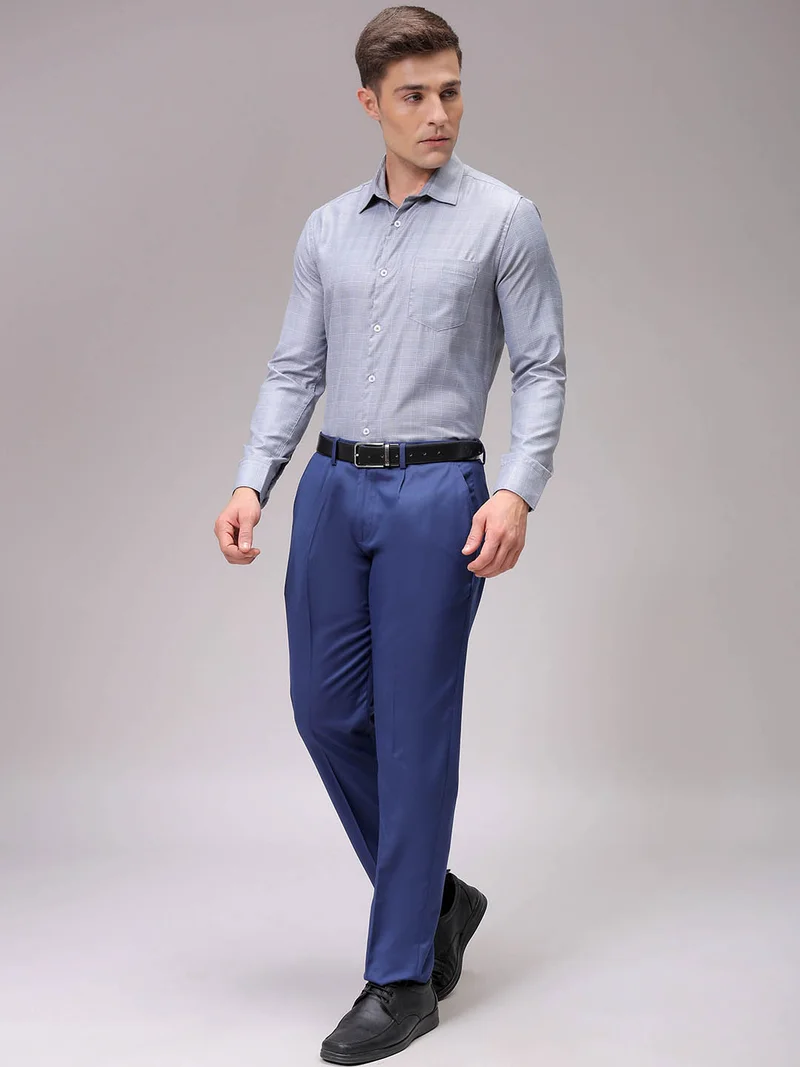 The Indian Garage Co Men Slim Fit Checkered Full Sleeves Cutaway Collar Formal Shirt