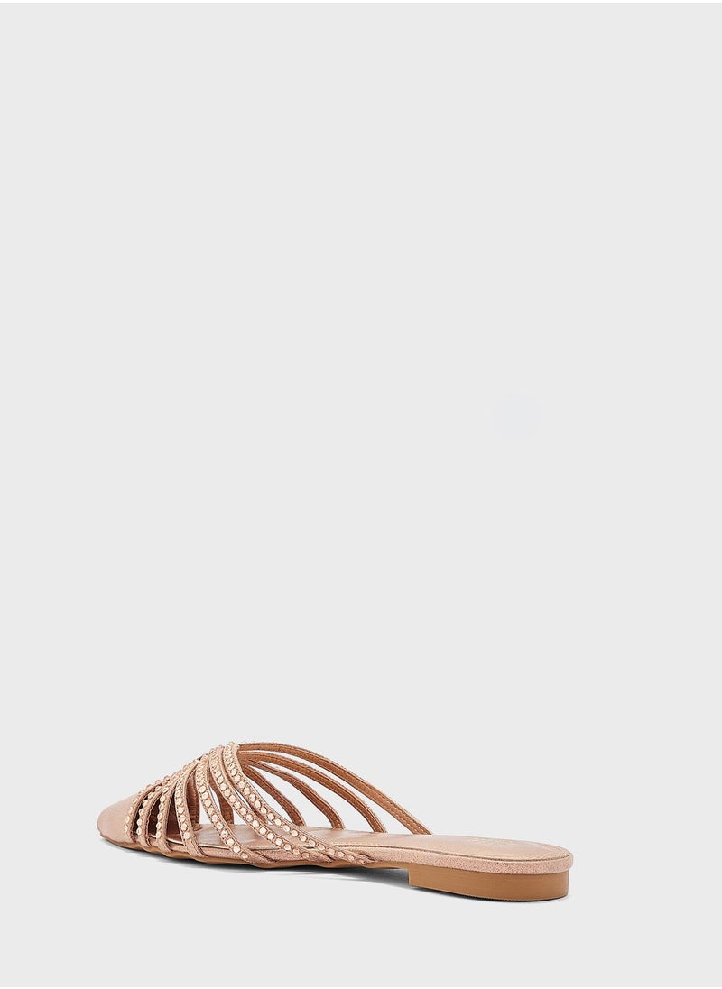 ايلا - Embellished Pointed Slip Ons - Image 1