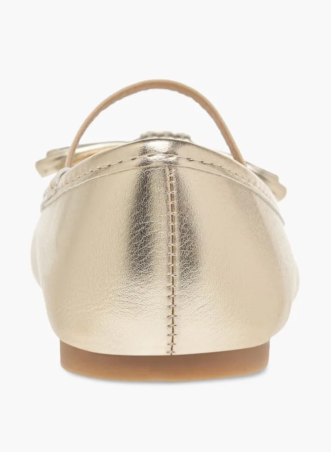 فلورا بيلا من شو إكسبرس Girls Bow Embellished Ballerina Shoes With Elastic Strap Detail