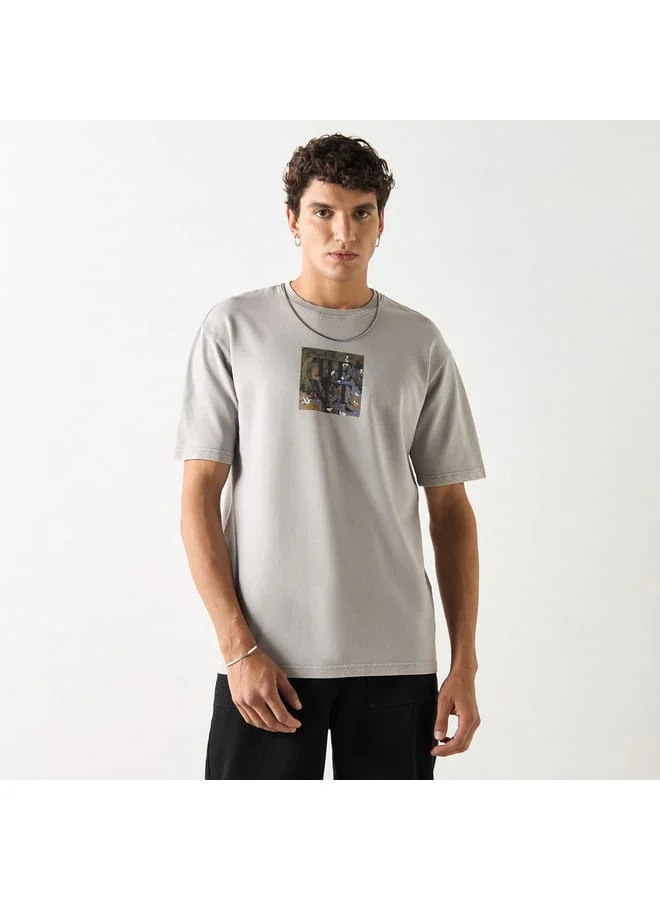 SP Characters Habiballah of Sava Concourse of the Birds Print T-shirt with Short Sleeves
