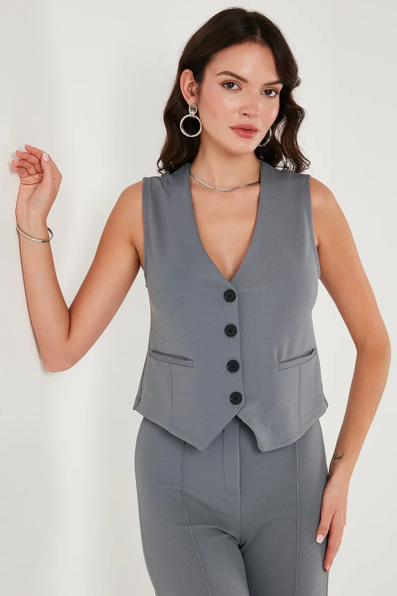 ليلا Stretch Fitted Fit V Neck Buttoned Vest Women's Vest 5865971