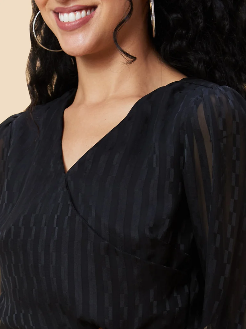 globus Women Vertical Stripes Waist Tie-Ups Crop Top