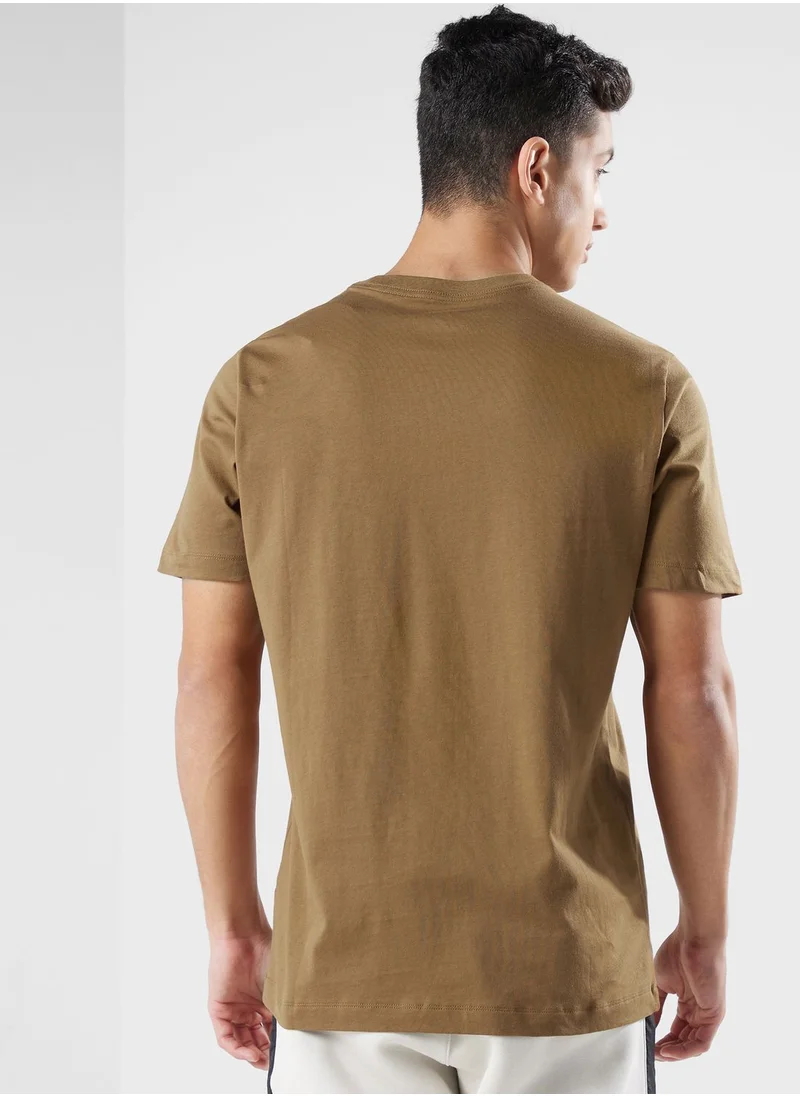 Nike Nsw Just Do It Swoosh T-Shirt