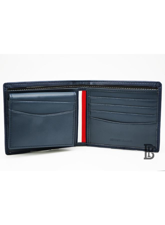 Tommy Hilfiger Plus Tommy Hilfiger Wallet is a one to face solid style covered in light/BLUE-leather  - Image 4