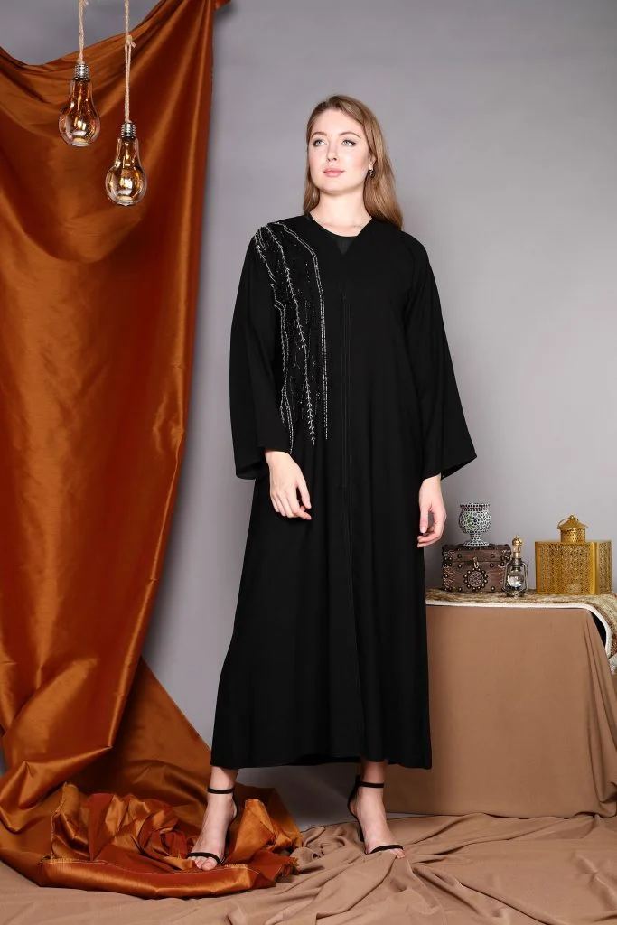 Moistreet Front Panel  Embroidery Abaya