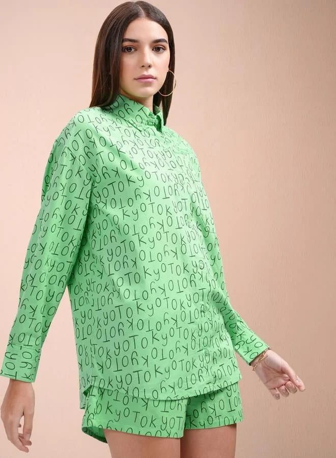 طوكيو توكيز طقم قميص بياقة مطبوع بالكامل وشورت بخصر متوسط من طوكيو توكيز