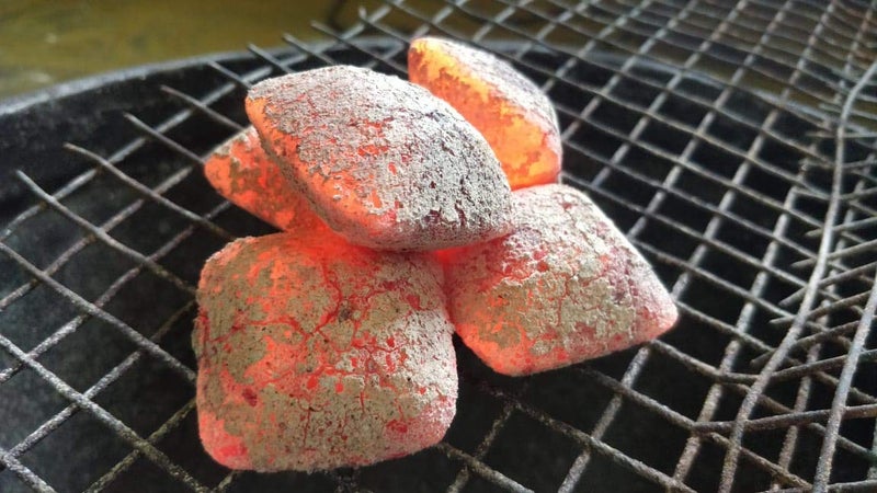 SAPRETAILER Coconut Shell Charcoal Briquettes for Barbecue 5Kg - Image 3