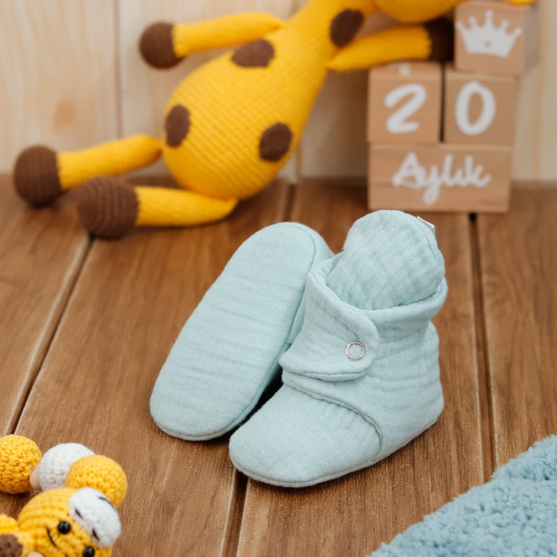 Ella Bonna Muslin Baby Booties, Organic Cotton, Newborn Slippers, Mint Green  - Image 4