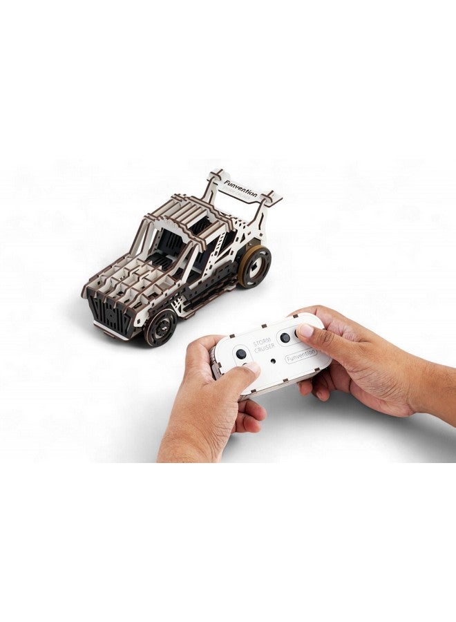 فنفينشين سيارة فانفنشن ستورم كروزر ذاتية التحكم - نموذج سيارة تحكم عن بعد بتردد 2.4 جيجاهرتز للأطفال - مجموعة أدوات بناء سيارة سباق عالية السرعة بمحرك مزدوج وشاحن من النوع C، صنع في الهند - Image 2