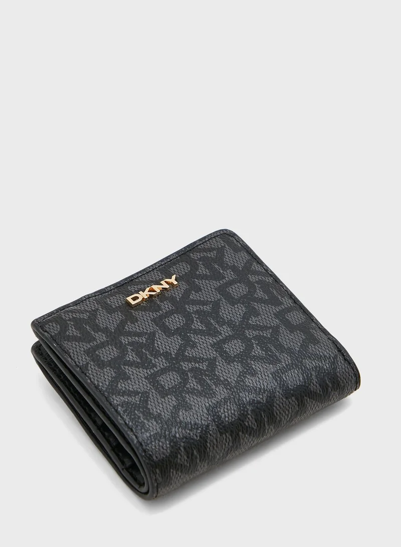 DKNY Bryant Bifold Wallet