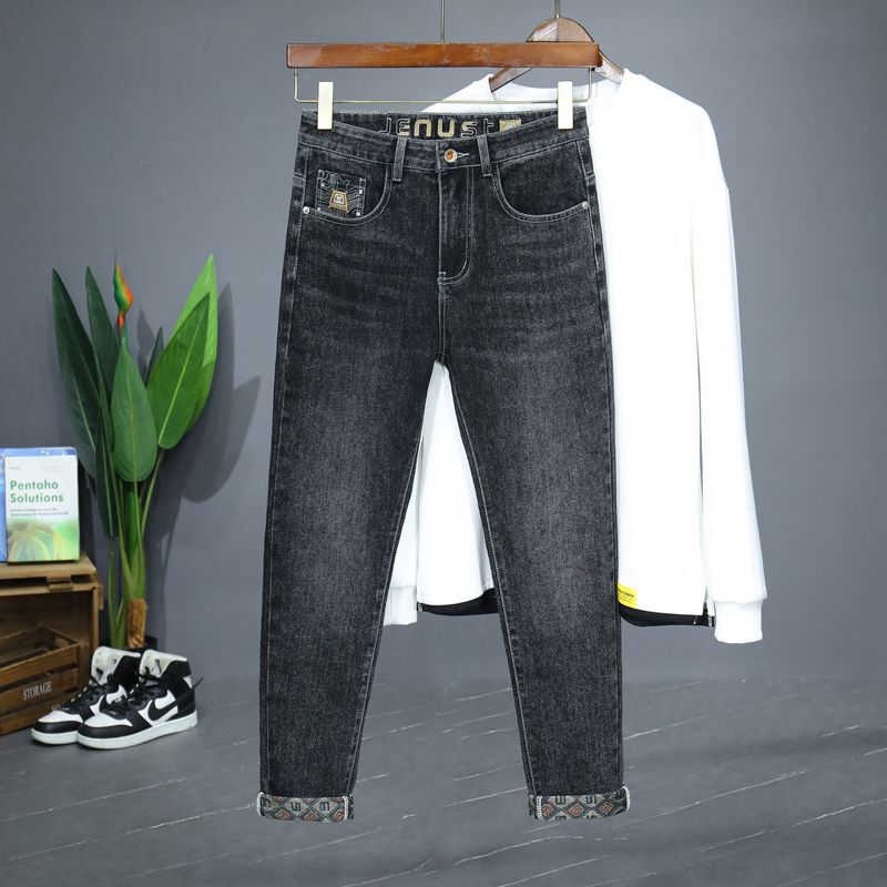 Unisex Classic Denim Jeans Loose Fit Daily Outdoor Wear - Image 4