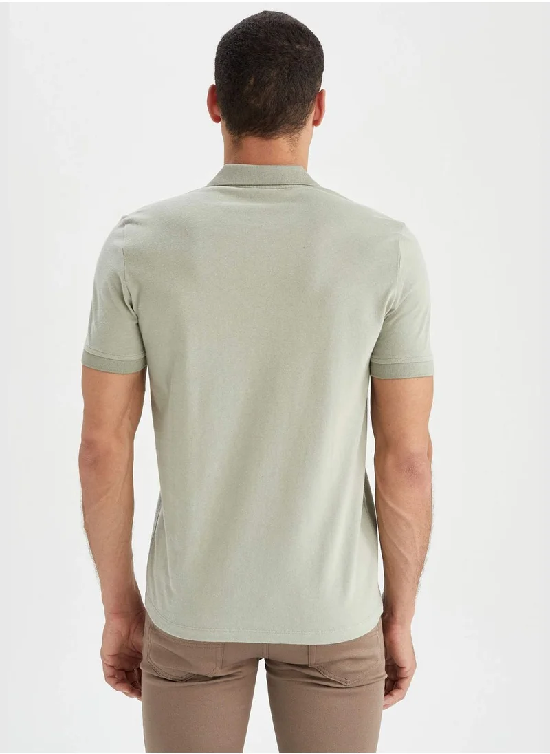 ديفاكتو Man Regular Fit Polo T-Shirt