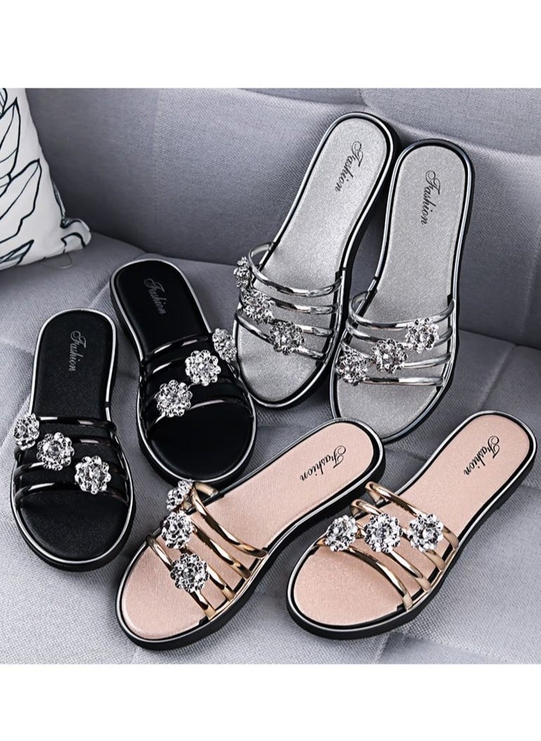 KUYING - New Fashion Slippers Beach Flat Bottom Slippers - Image 1