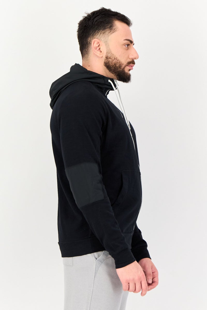Nike Men Standard Fit Long Sleeve Outdoor Hoodies, Black - Image 2