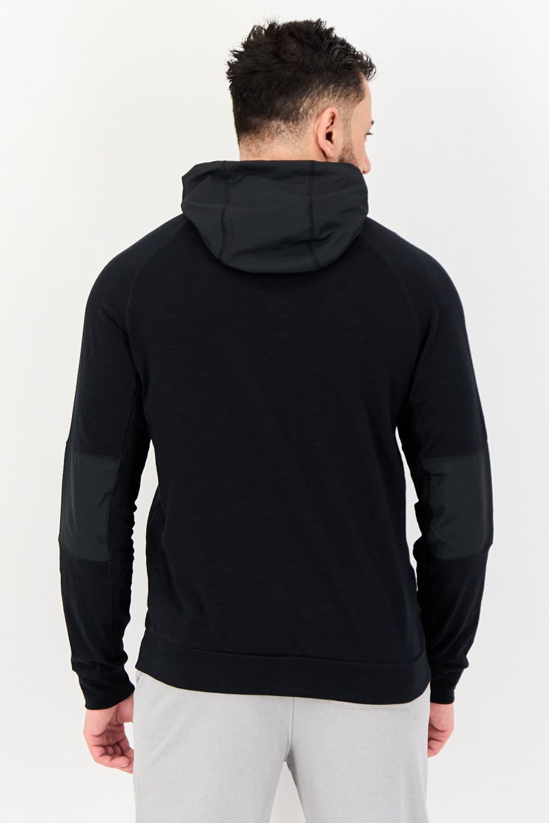 Nike Men Standard Fit Long Sleeve Outdoor Hoodies, Black - Image 3