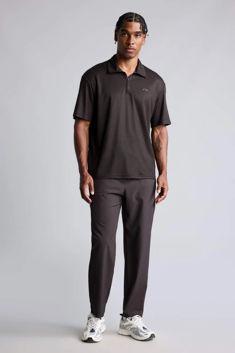 ديفاكتو Boxy Fit Short Sleeve Polo T-Shirt