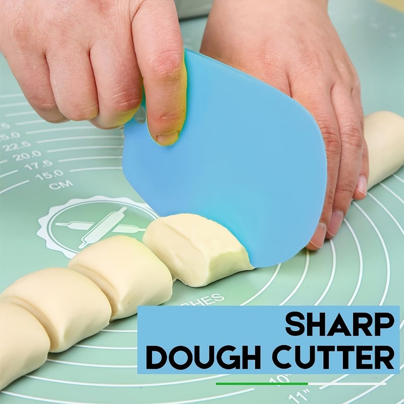 3pcs Blue Flexible Food Grade Plastic Baking Scraper Set All In One Icing And Scraping Tool - Image 3
