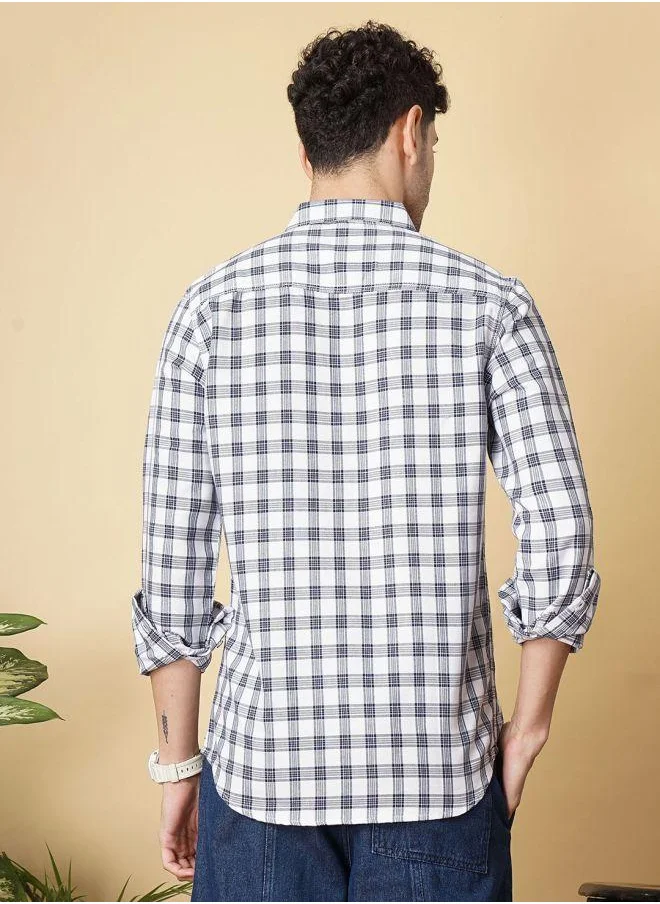 The Indian Garage Co Men Slim Fit Checkered Full Sleeves Cutaway Collar Casual Shirt