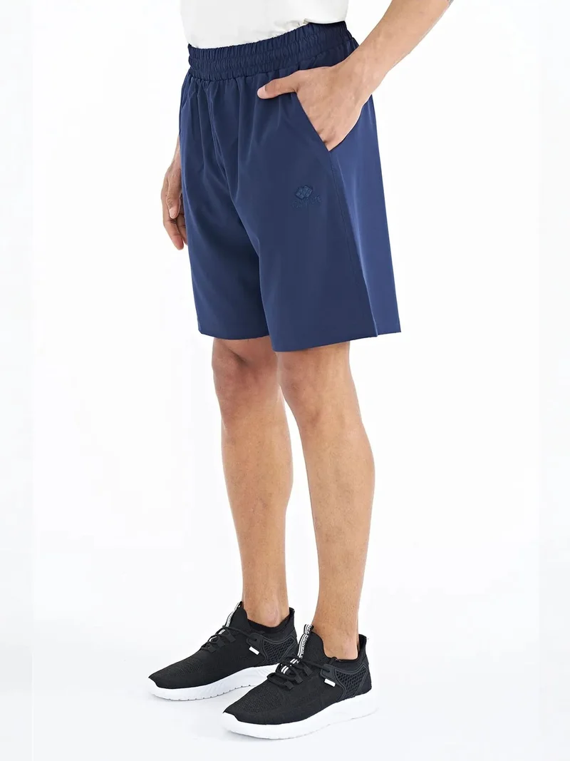 تومي لايف TOMMY Men's Regular-fit Wide-leg Shorts