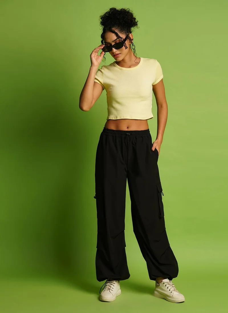 جلو باص بنطلون كارغو نسائي بقصة فضفاضة من جلوبس