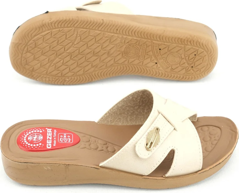 جيزر Women's Summer Faux Leather Comfortable Sole Daily Slippers