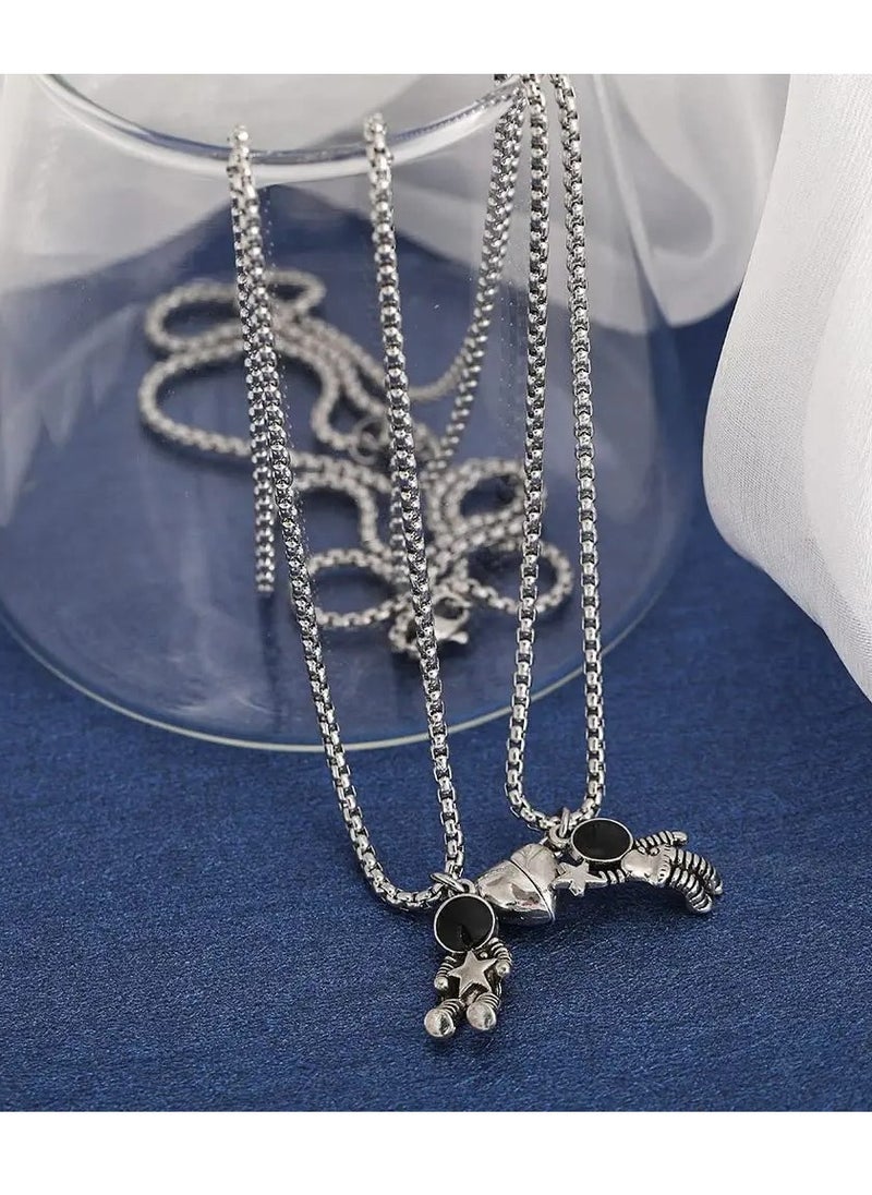 KASTWAVE - Creative Magnet Couples Necklace, Matching Necklaces Spaceman Pendant Magnet Necklace Mutual Attraction Couples Chain for Husband Wife Boyfriend Girlfriend  Valentine's Day Gift Jewelry ,2pcs - Image 1