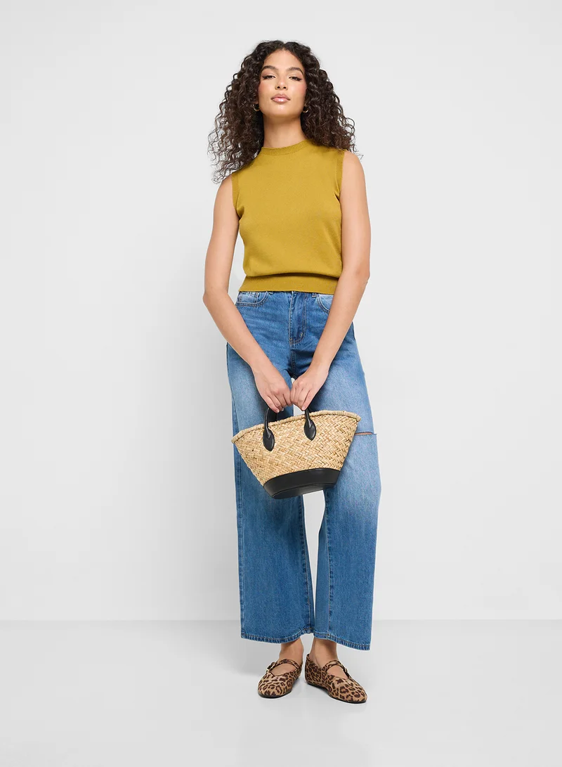 جينجر Lightweight Fine Knit Sweater Vest