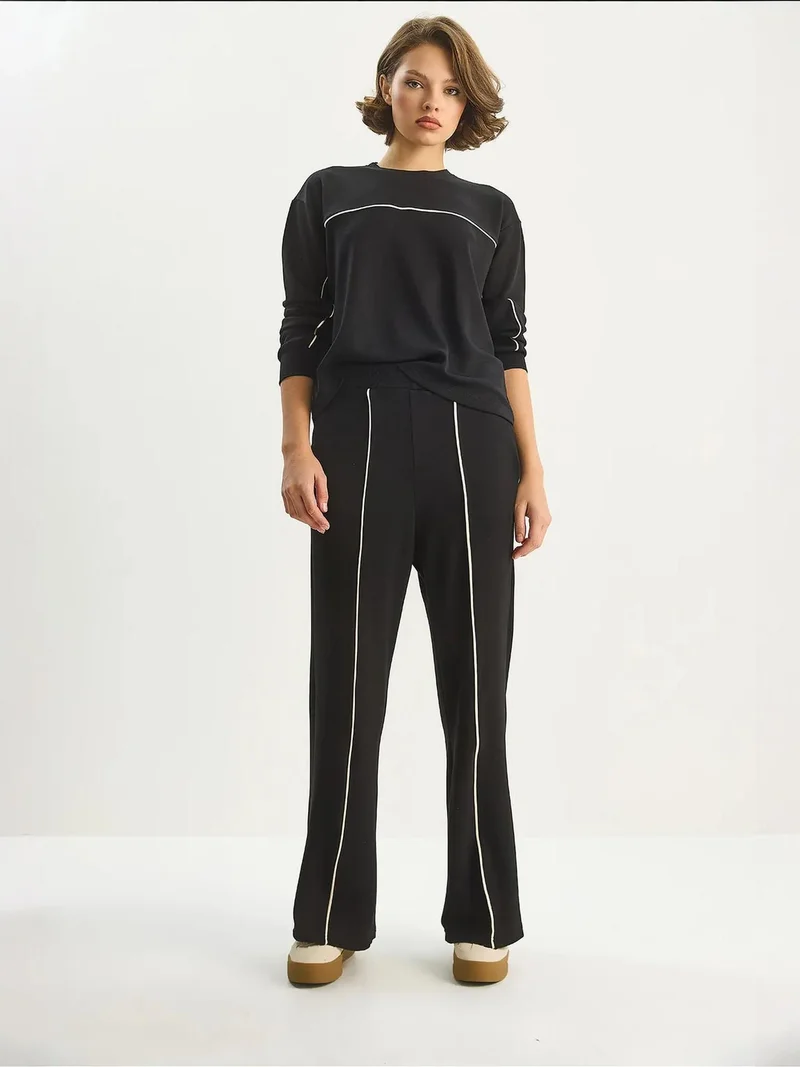 Bianco Lucci LUCCI Striped High Waist Long Sleeve Two-Piece Coord Set