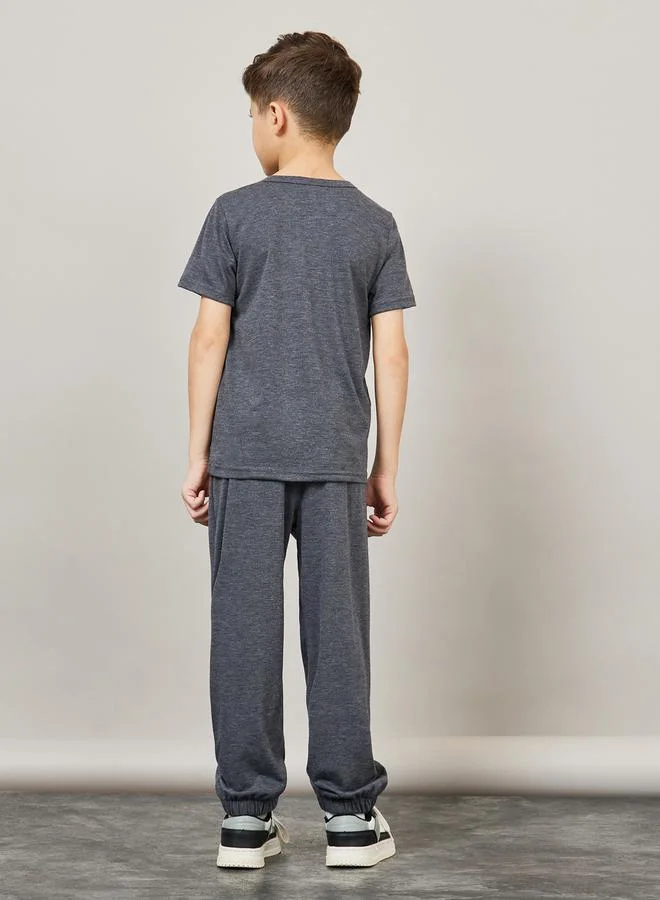ستايلي Placement Print Melange T-Shirt and Jogger Set