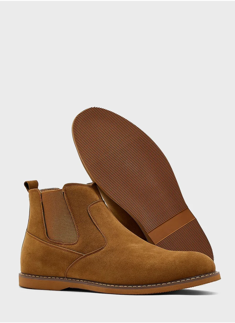 Robert Wood Faux Suede Chelsea Boots