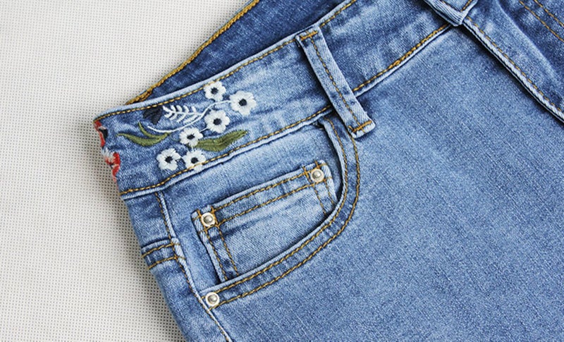 CHARTOU Womens Chic Floral Embroidered High-Rise Bell Bottom Flare Jeans Broad Feet Long Denim Pants (Blue, Large) - Image 4